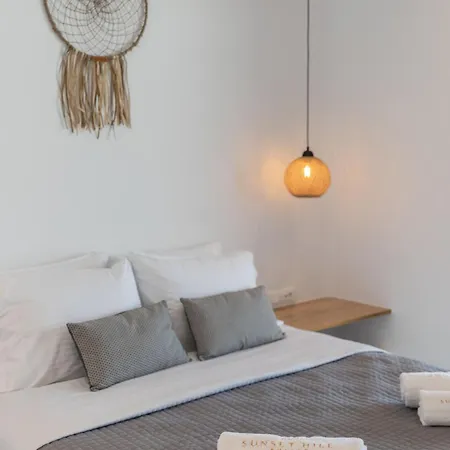 Sunset Hill Bed & Breakfast *